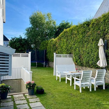 Down Town Apartment With Outside Area In Villa Kristiansand Exteriér fotografie